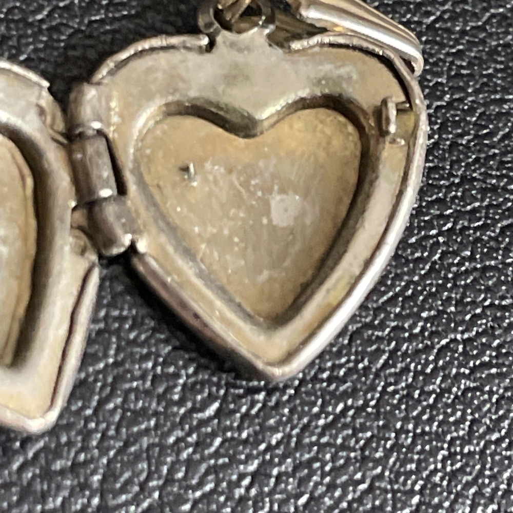 Vintage Tiny Locket Charm Pendant Silver Tone Engraved Jewelry Mini Valentines - Picture 5 of 8